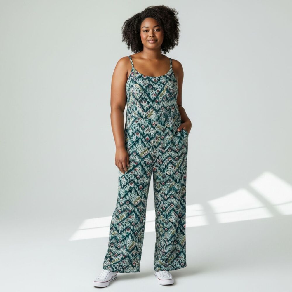 OLD NAVY Women Size 2X Plus Fit & Flare Cami Jumpsuit Pockets smocked Blue Green